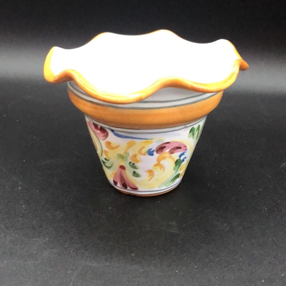 Small Made in Italy Hand Painted Planter - Picture 2 of 6